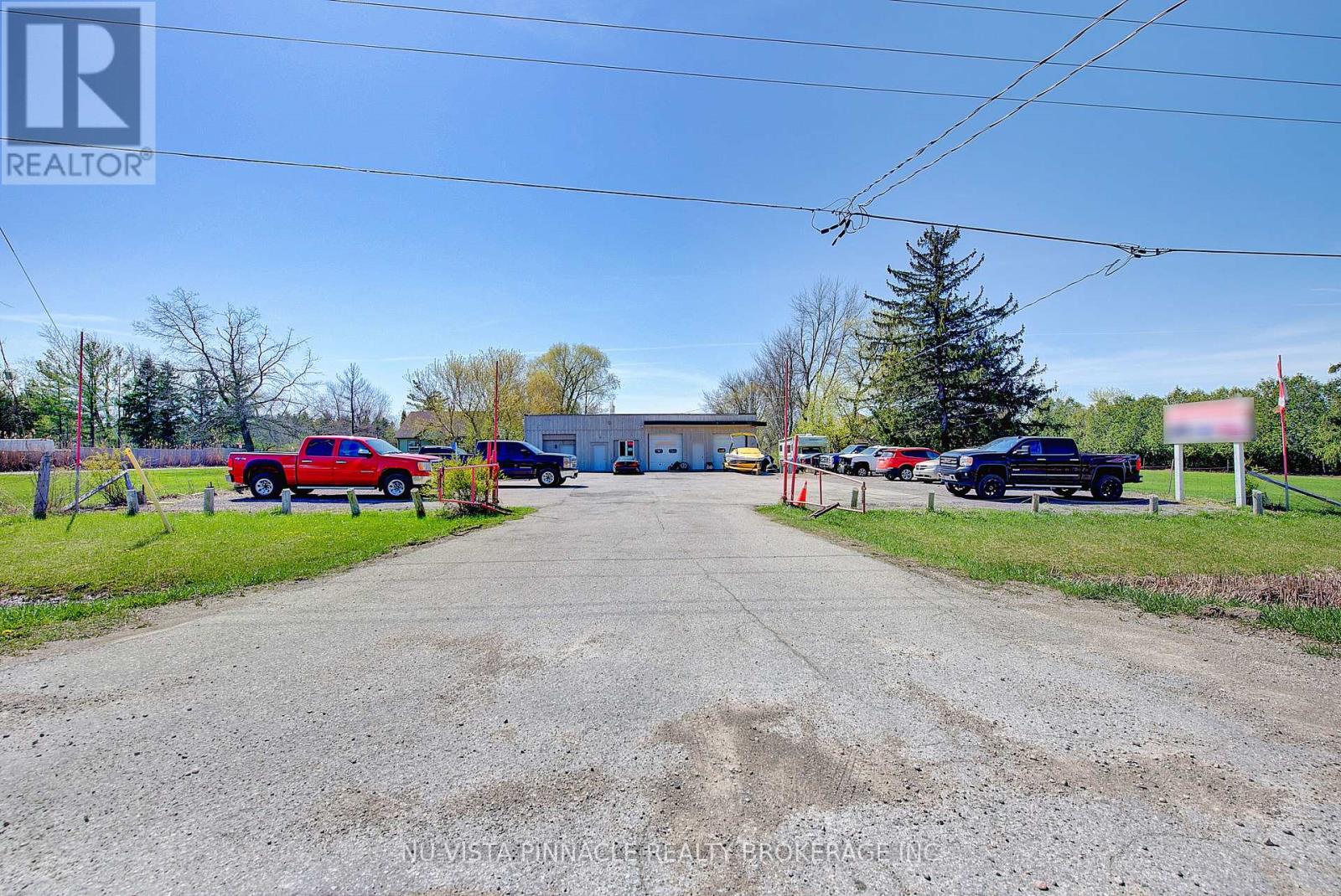 6339 Egremont Drive, Middlesex Centre, Ontario  N0L 1R0 - Photo 17 - X13053604