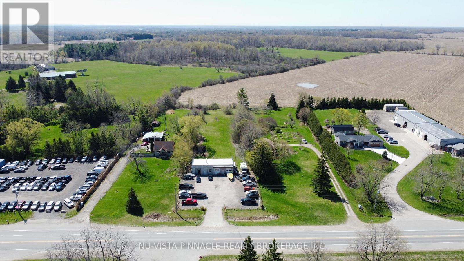 6339 Egremont Drive, Middlesex Centre, Ontario  N0L 1R0 - Photo 4 - X13053604