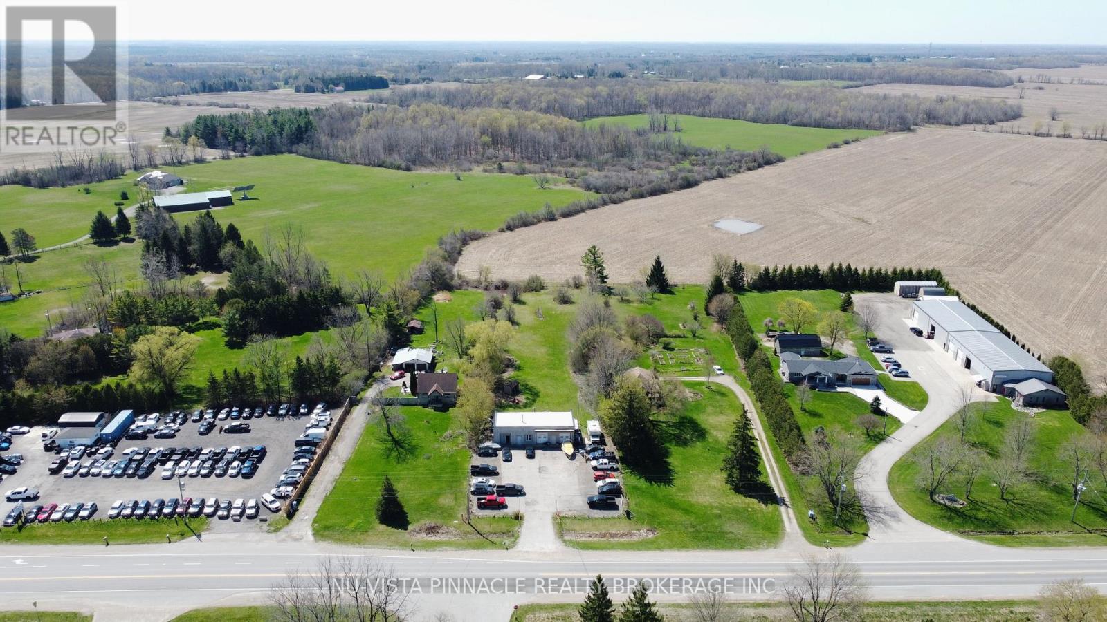 6339 Egremont Drive, Middlesex Centre, Ontario  N0L 1R0 - Photo 5 - X13053604