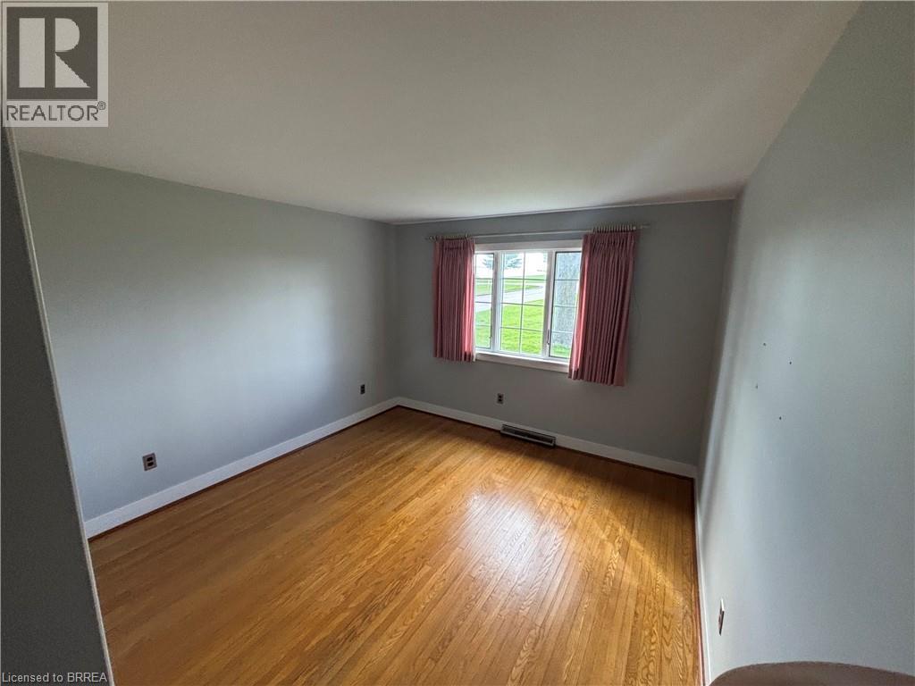 148 Pleasant Ridge Road, Brantford, Ontario  N3R 0B8 - Photo 9 - 40824517