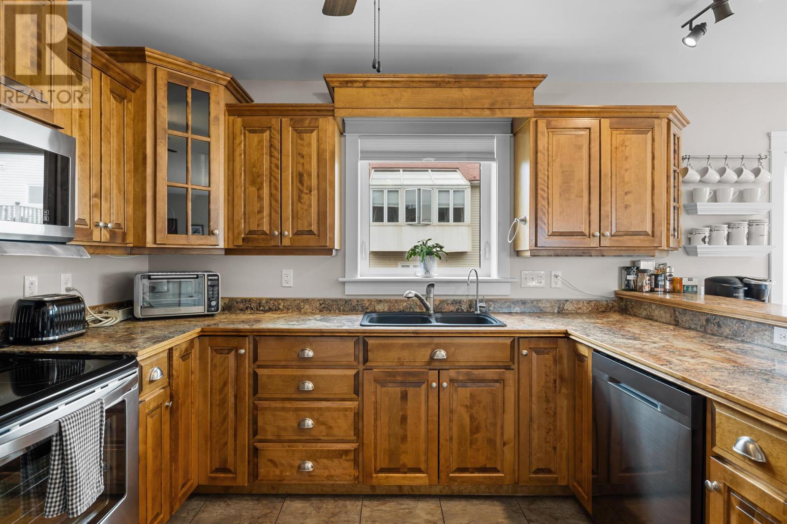 263 King Street, Charlottetown, Prince Edward Island  C1A 1C4 - Photo 18 - 202608833