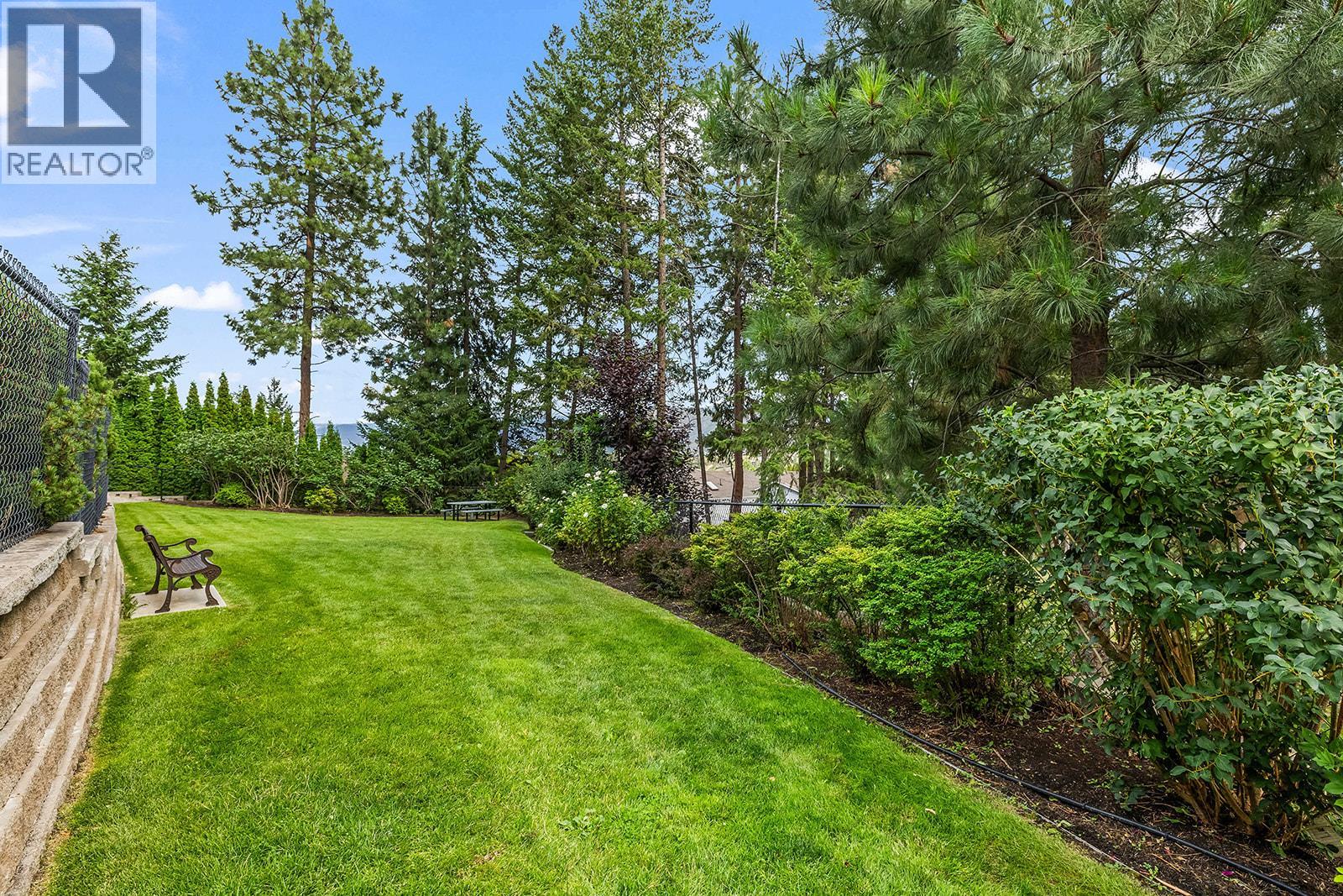 2283 Shannon Heights Court Unit# 8, West Kelowna, British Columbia  V4T 3B9 - Photo 6 - 10385095