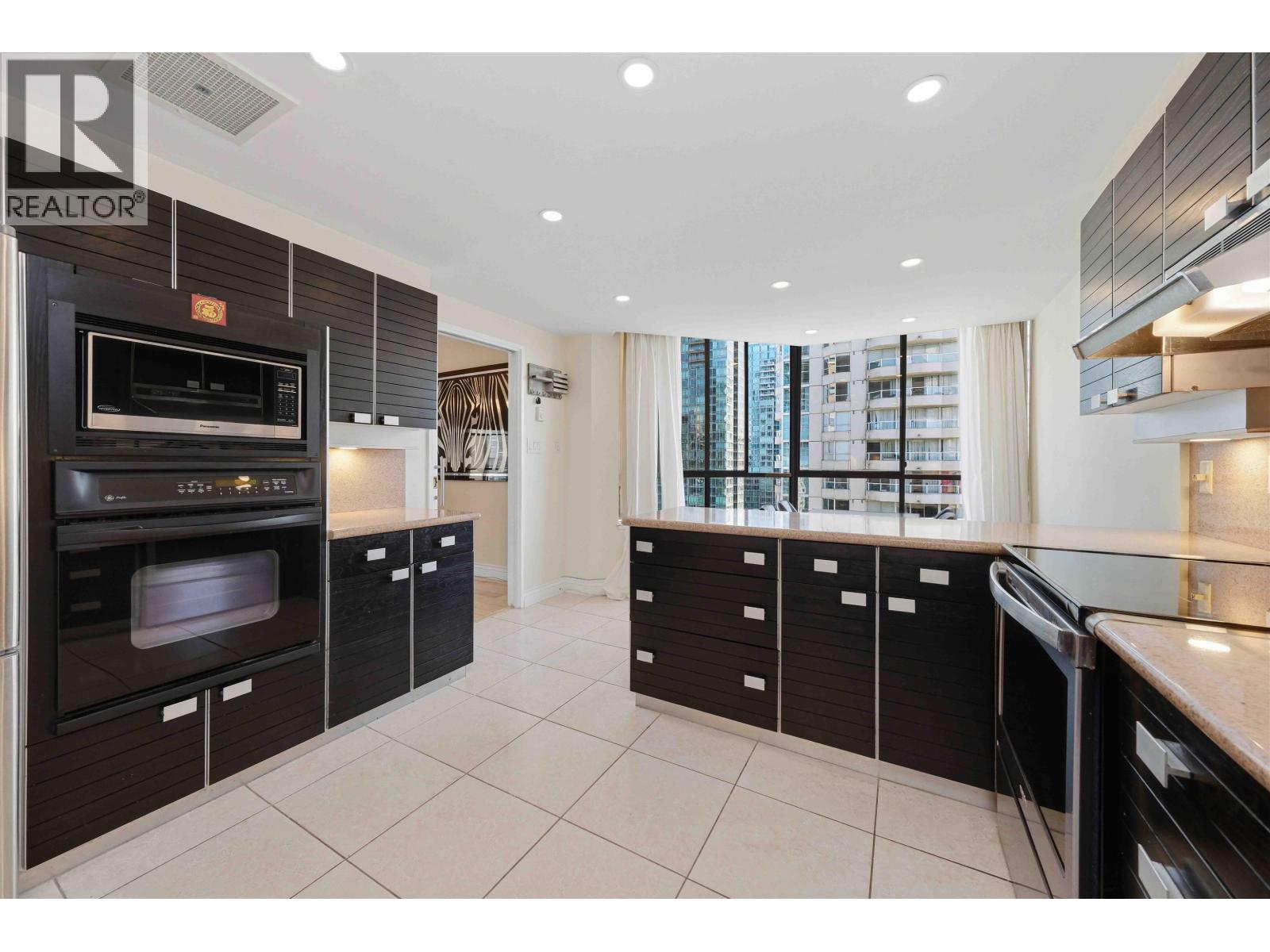 1602 738 Broughton Street, Vancouver, British Columbia  V6G 3A7 - Photo 8 - R3116632