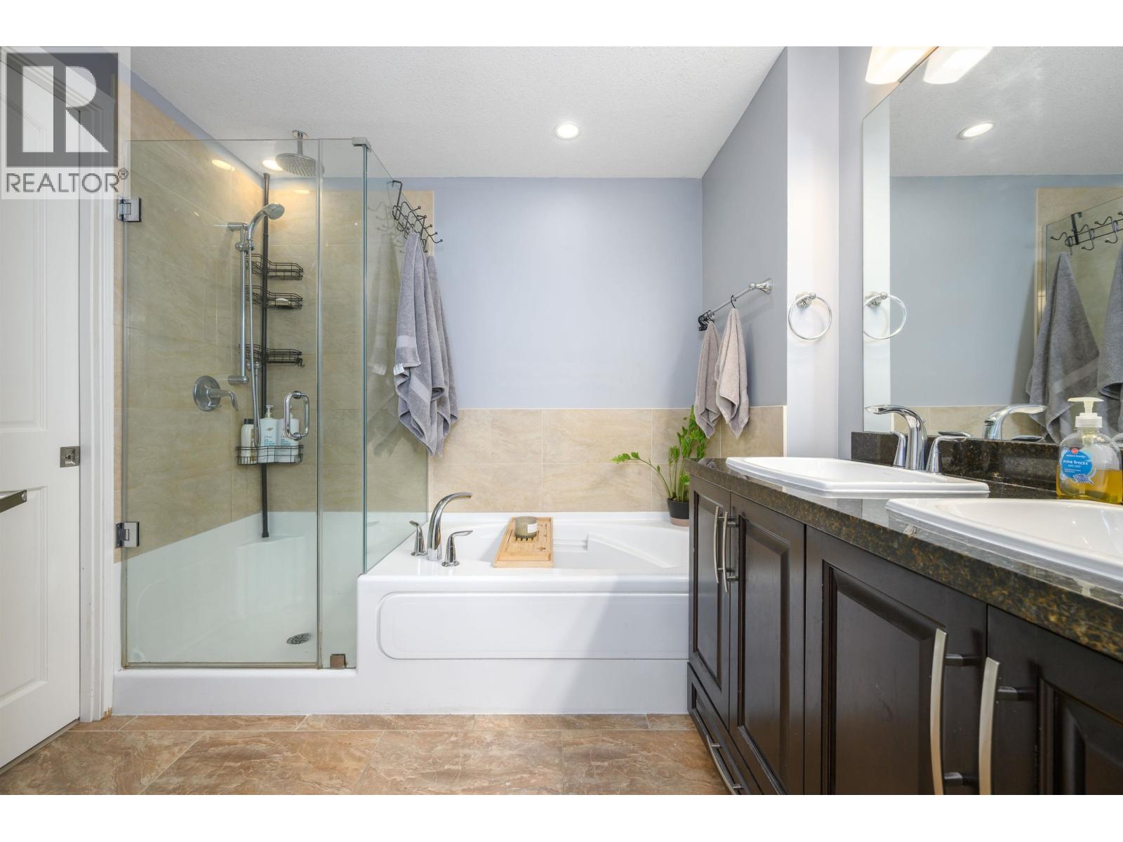 115 11887 Burnett Street, Maple Ridge, British Columbia  V2X 6P6 - Photo 17 - R3116636