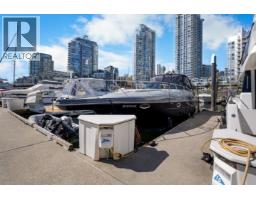 42 1088 MARINASIDE CRESCENT, Vancouver, British Columbia