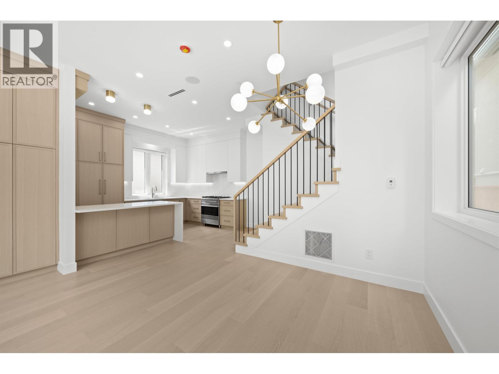 1 6461 E Prince Edward Street, Vancouver, British Columbia  V5W 2Y3 - Photo 8 - R3116694