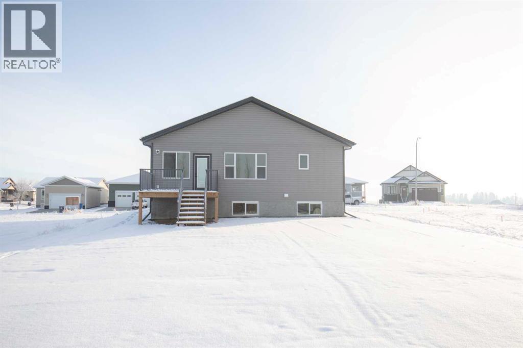 32 Sunrise Crescent N, Three Hills, Alberta  T0M 2A0 - Photo 30 - A2279132