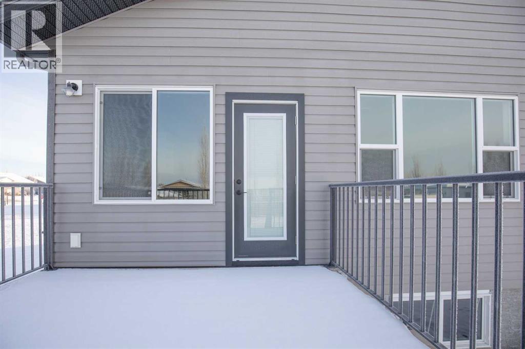 32 Sunrise Crescent N, Three Hills, Alberta  T0M 2A0 - Photo 35 - A2279132