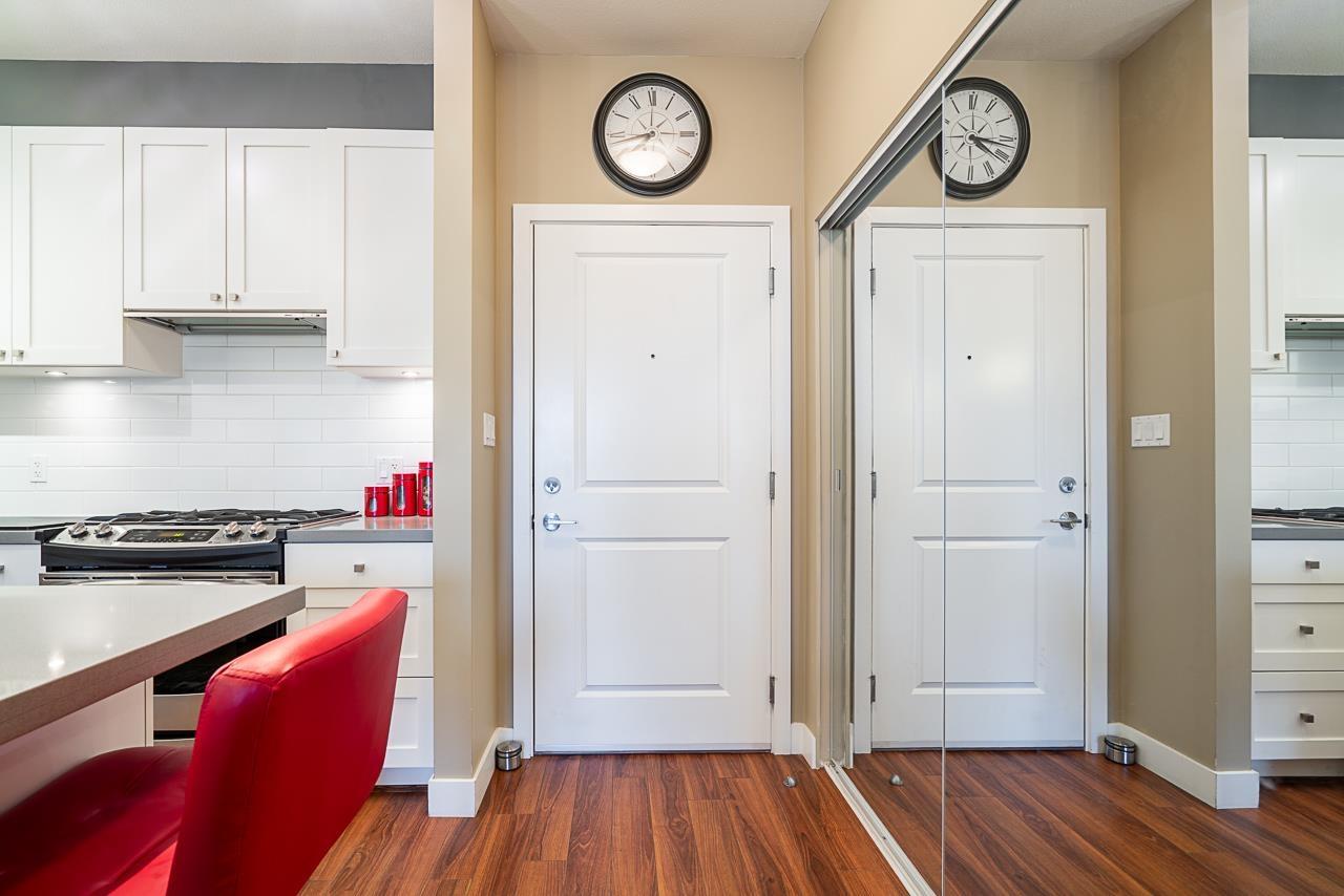 325 15850 26 Avenue, Surrey, British Columbia  V3Z 2N6 - Photo 4 - R3115600