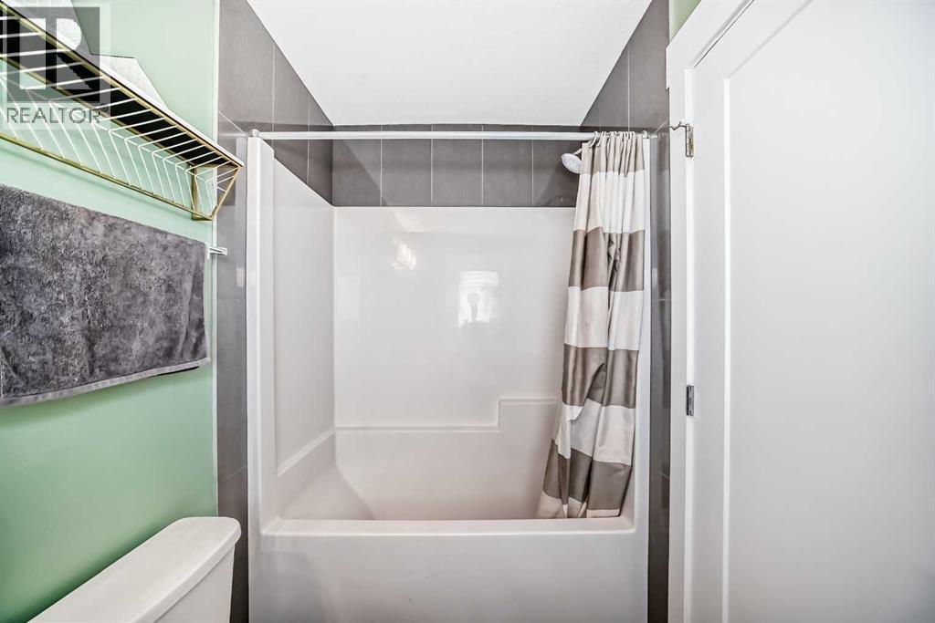 53, 111 Rainbow Falls, Chestermere, Alberta  T1X 0Z5 - Photo 26 - A2290752