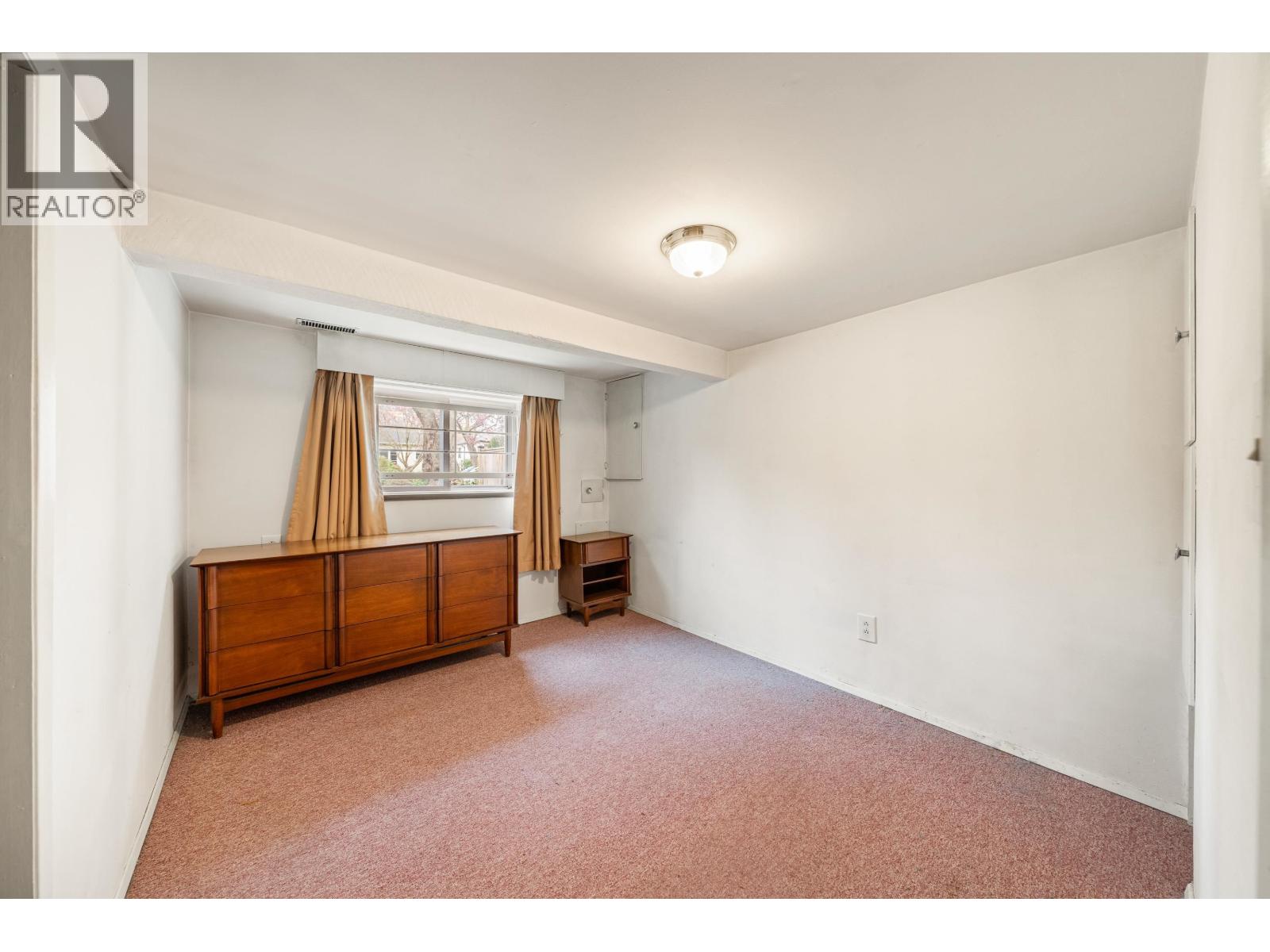 2578 Oxford Street, Vancouver, British Columbia  V5K 1N1 - Photo 14 - R3116650