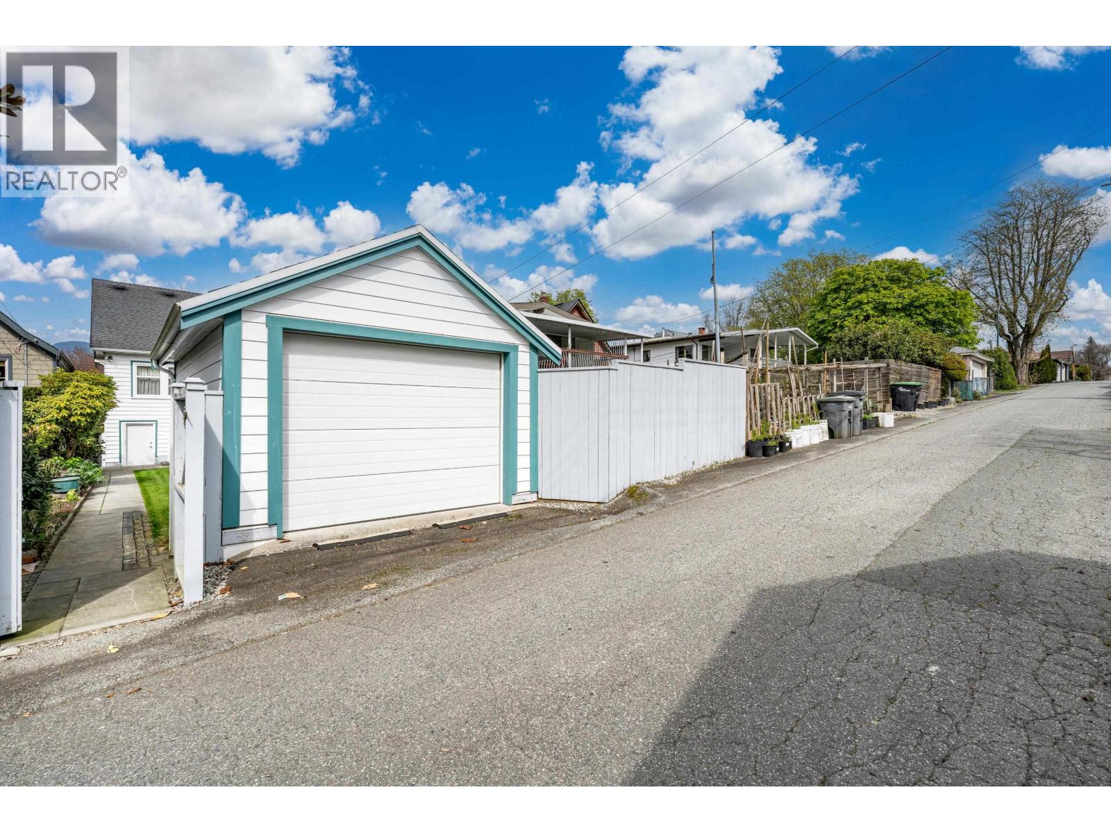 2578 Oxford Street, Vancouver, British Columbia  V5K 1N1 - Photo 24 - R3116650