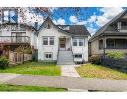 2578 OXFORD STREET, Vancouver, British Columbia