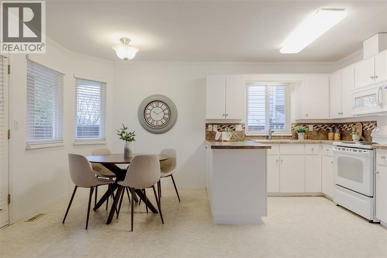 19596 Somerset Drive, Pitt Meadows, British Columbia  V3Y 2L4 - Photo 13 - R3116670