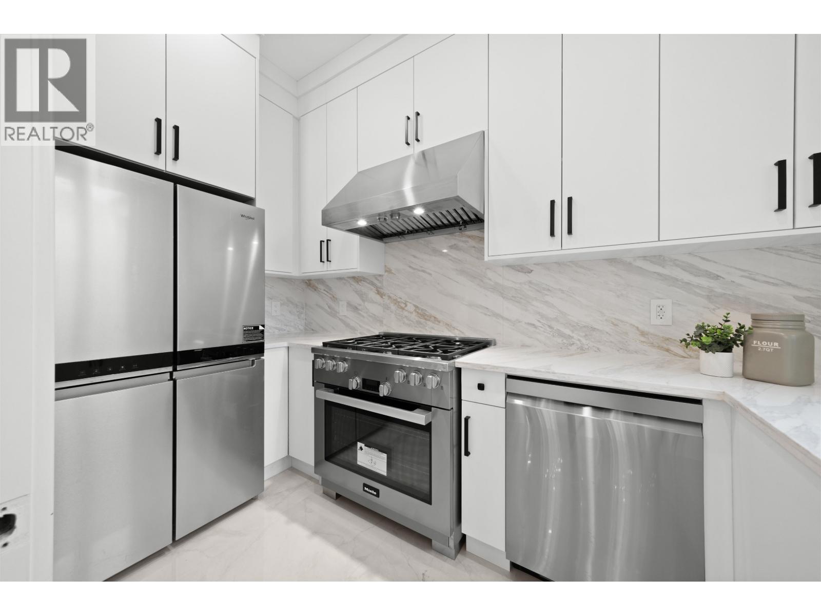 6400 Riverdale Drive, Richmond, British Columbia  V7C 2G1 - Photo 8 - R3116701