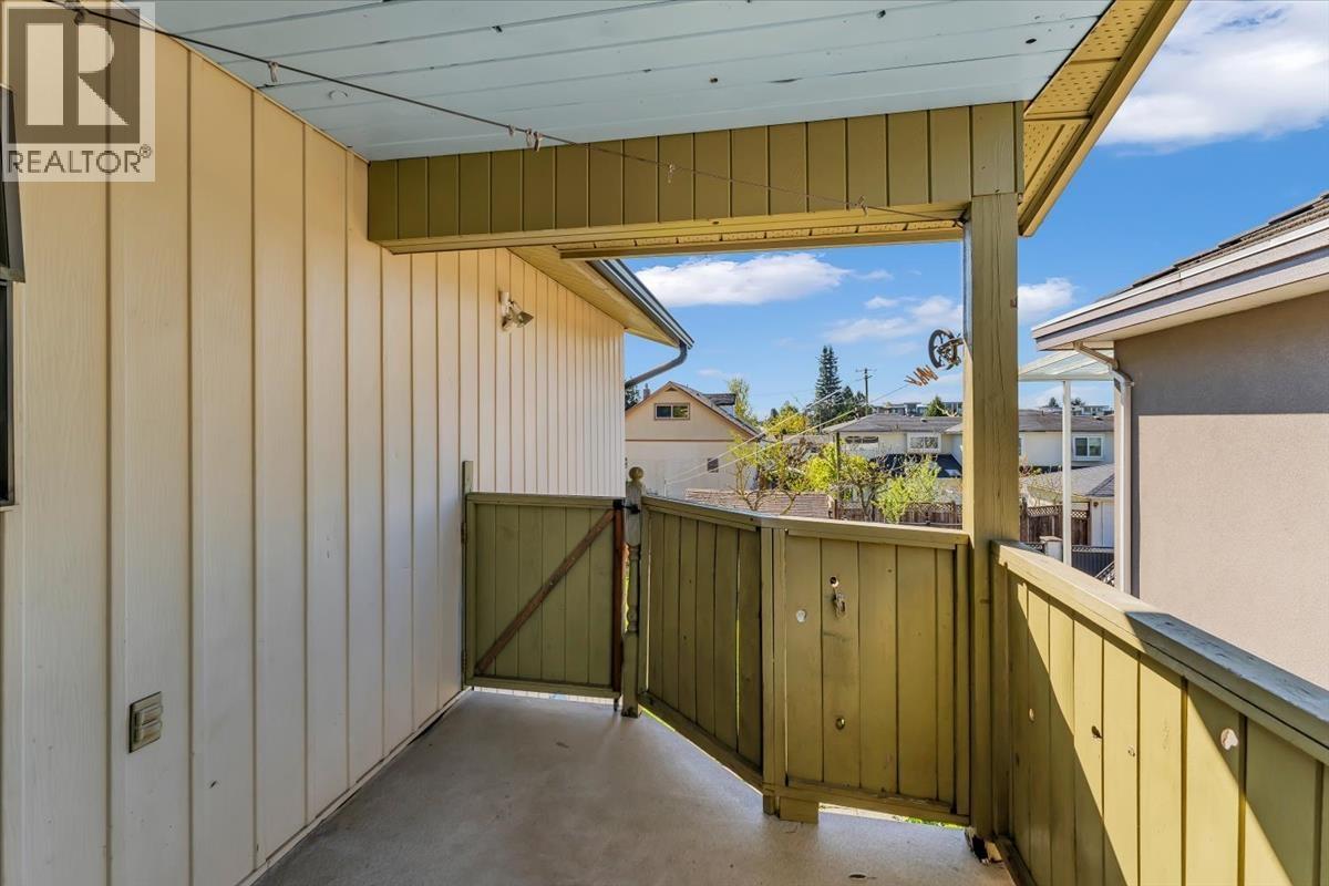 7266 17th Avenue, Burnaby, British Columbia  V3N 1K9 - Photo 15 - R3116711