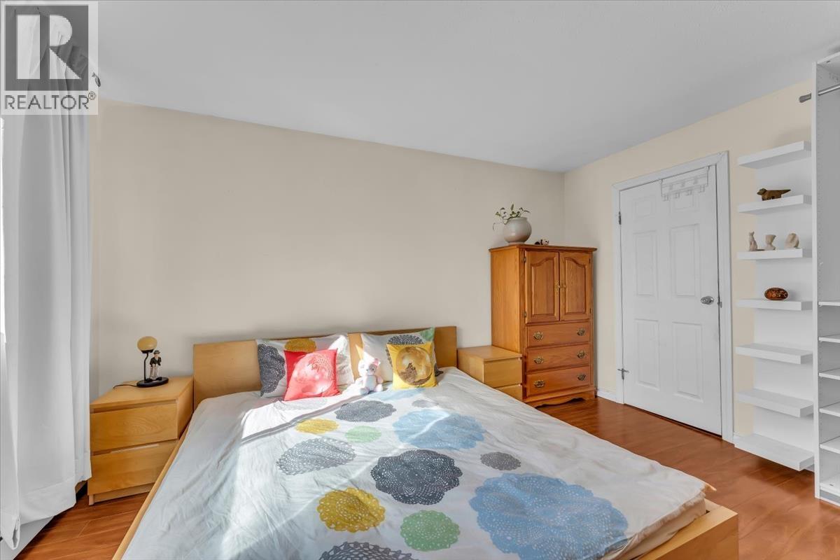 7266 17th Avenue, Burnaby, British Columbia  V3N 1K9 - Photo 17 - R3116711