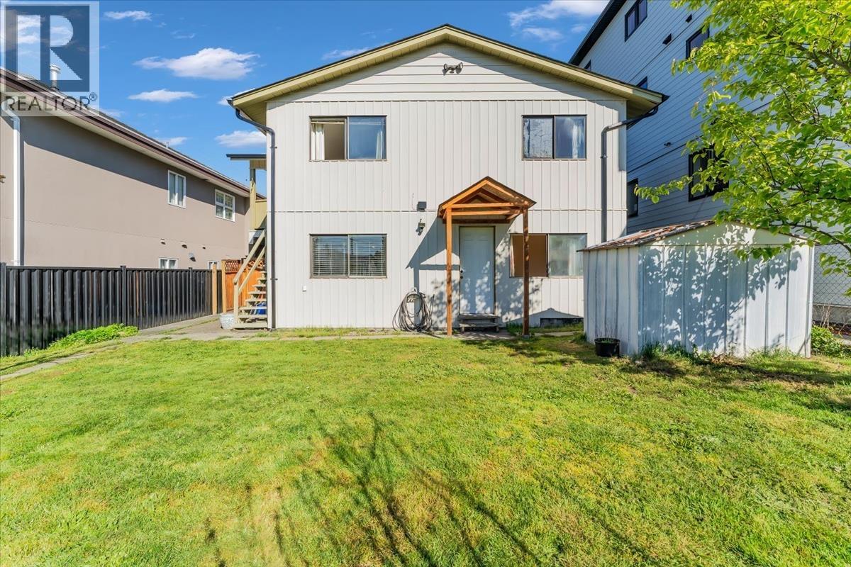 7266 17th Avenue, Burnaby, British Columbia  V3N 1K9 - Photo 3 - R3116711