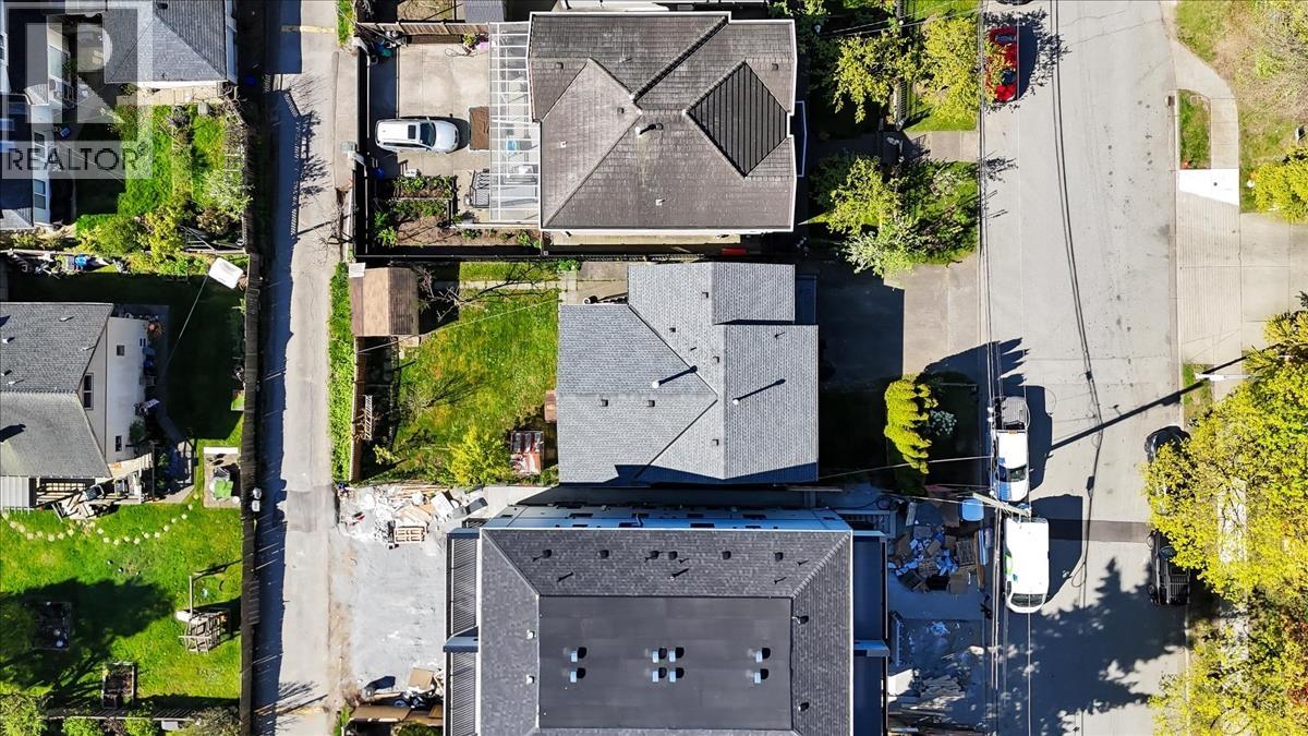 7266 17th Avenue, Burnaby, British Columbia  V3N 1K9 - Photo 5 - R3116711