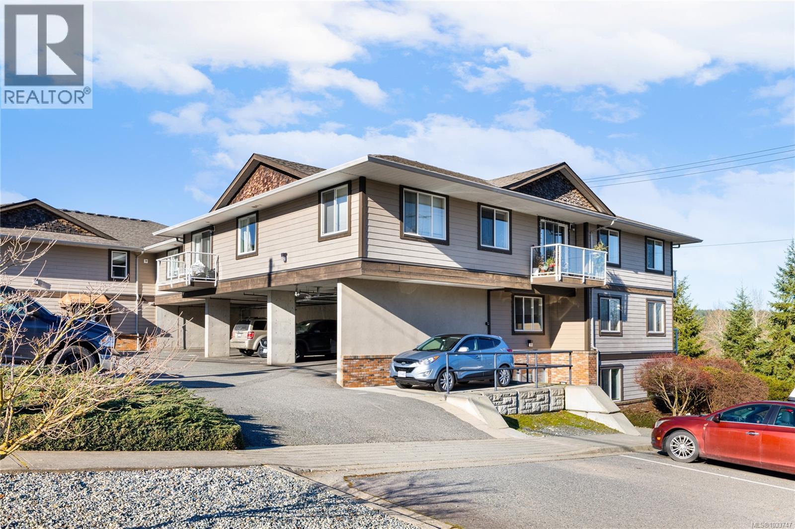 2 8 White St, Ladysmith, British Columbia