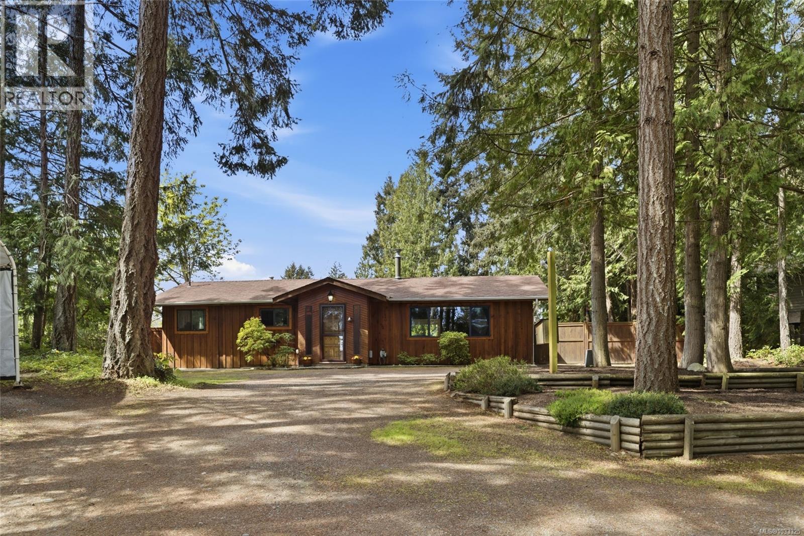 1599 Arbutus Dr, Nanoose Bay, British Columbia