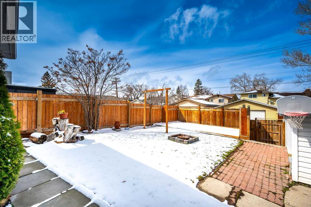 640 Rundleridge Drive Ne, Calgary, Alberta  T1Y 2K9 - Photo 36 - A2305752