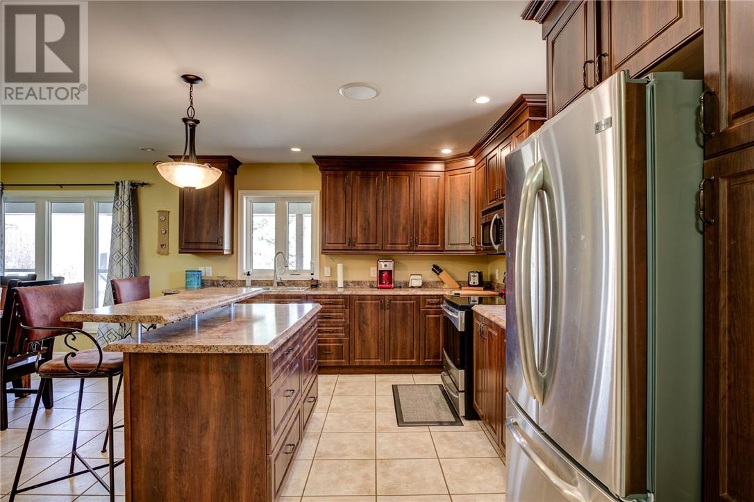 7 Elbow Ridge Road, Estaire, Ontario  P0M 3C0 - Photo 5 - 2127351