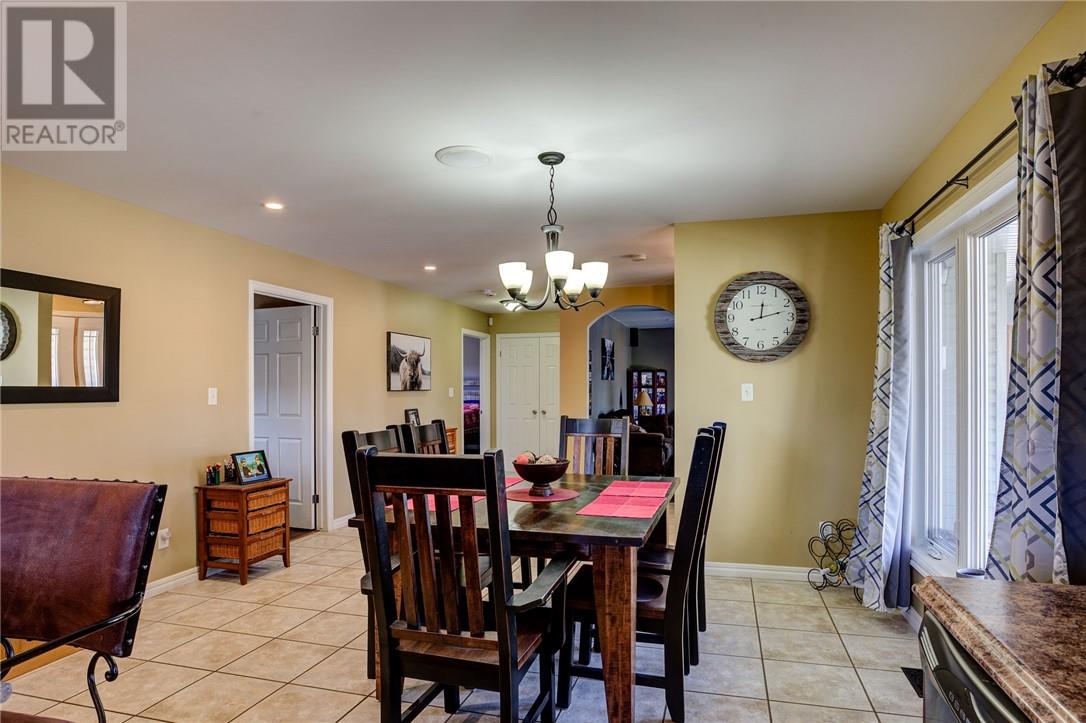 7 Elbow Ridge Road, Estaire, Ontario  P0M 3C0 - Photo 8 - 2127351