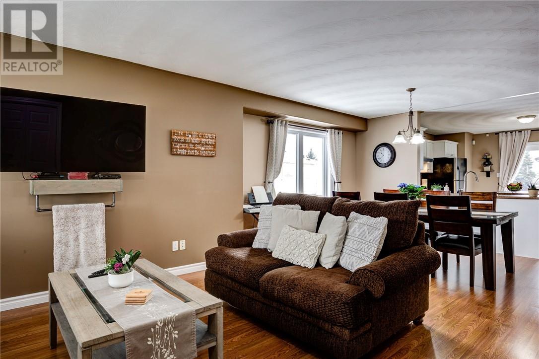 3068 Brunet Crescent, Val Caron, Ontario  P3N 1E6 - Photo 10 - 2127350