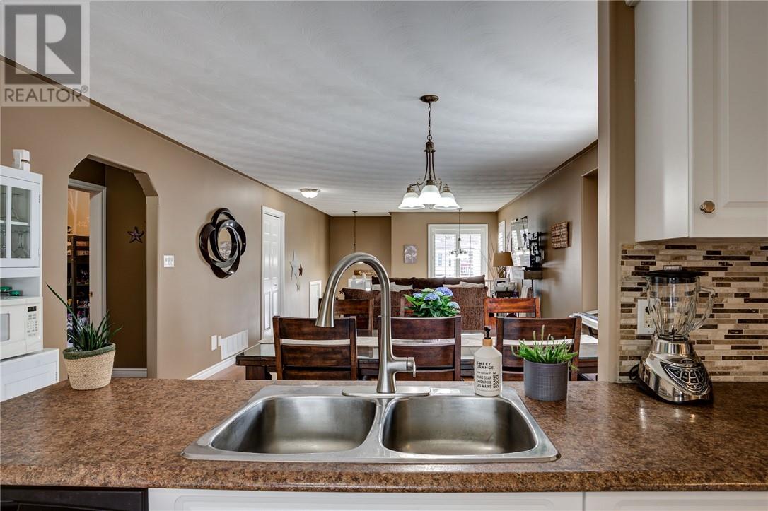 3068 Brunet Crescent, Val Caron, Ontario  P3N 1E6 - Photo 6 - 2127350