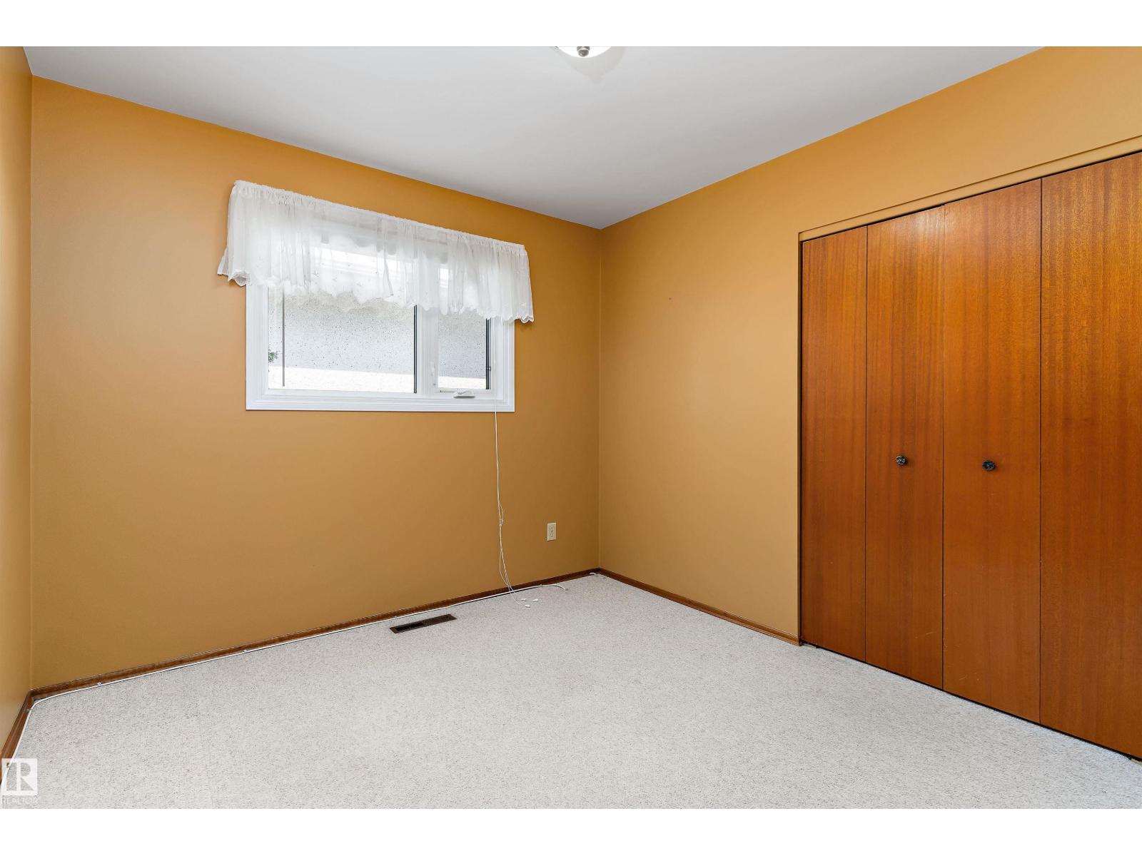 9411 68a St Nw, Edmonton, Alberta  T6B 1T9 - Photo 28 - E4484484