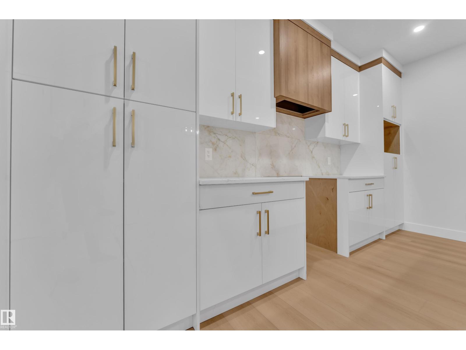 456 Crystal Creek Li, Leduc, Alberta  T9E 0X5 - Photo 13 - E4484485