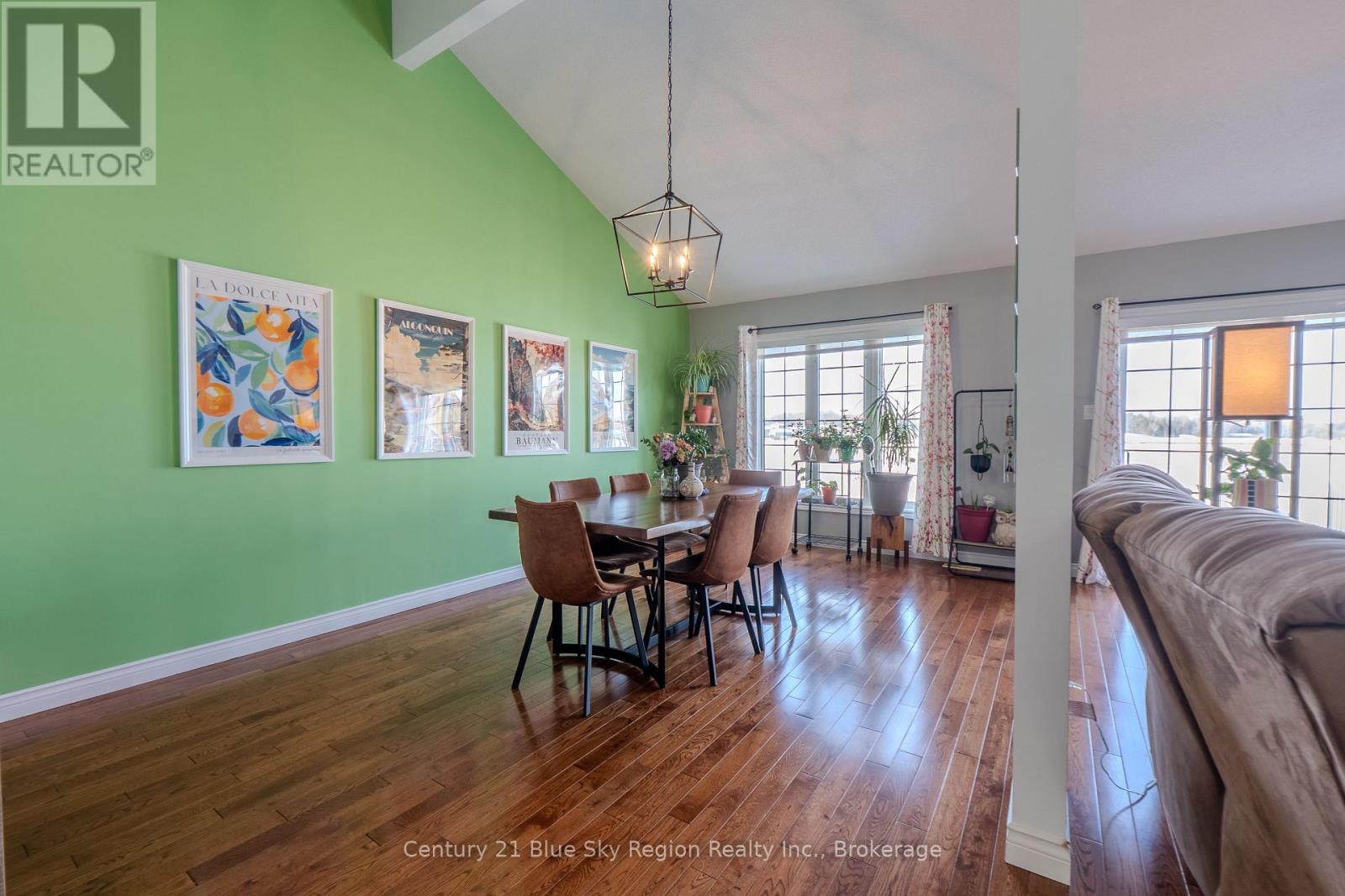 87 Fairway Drive, Callander, Ontario  P0H 1H0 - Photo 8 - X13052700