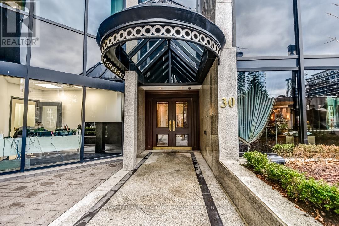 1201 - 30 WELLINGTON STREET E, Toronto, Ontario