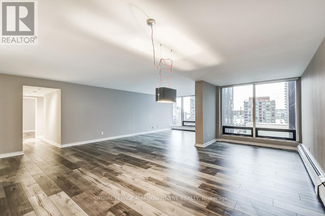 1201 - 30 Wellington Street E, Toronto, Ontario  M5E 1S3 - Photo 12 - C13053528