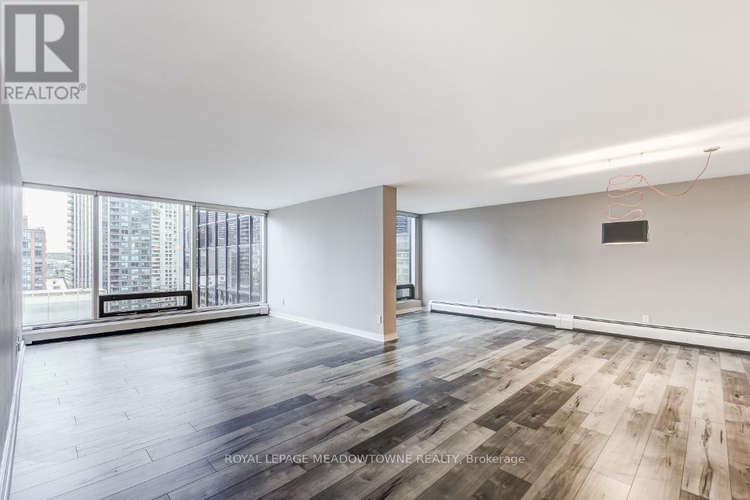 1201 - 30 Wellington Street E, Toronto, Ontario  M5E 1S3 - Photo 14 - C13053528