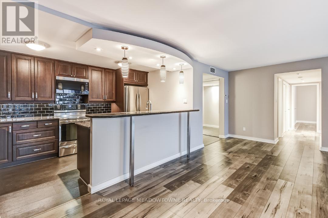 1201 - 30 Wellington Street E, Toronto, Ontario  M5E 1S3 - Photo 4 - C13053528