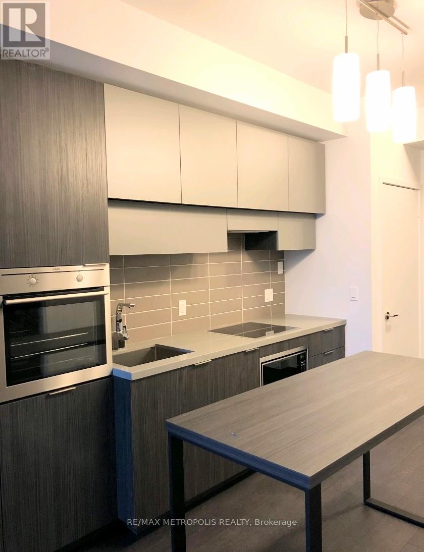 1809 - 8 EGLINTON AVENUE E, Toronto, Ontario