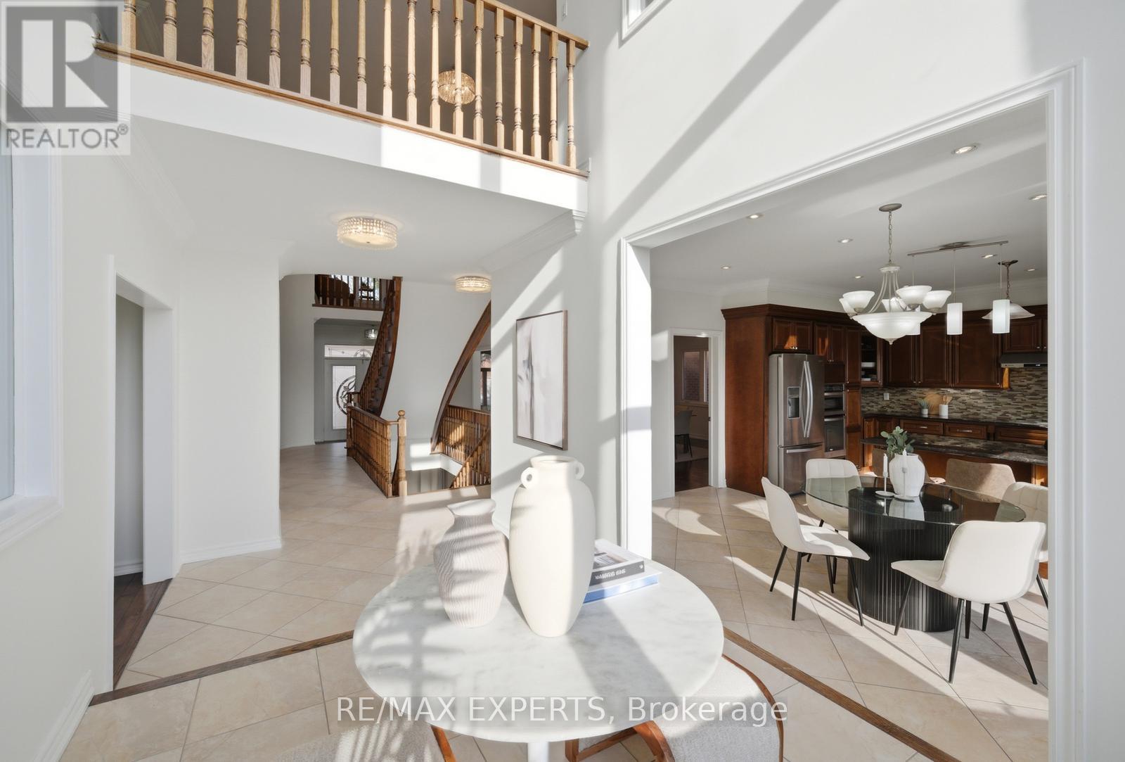 11 Horizon Court, Richmond Hill, Ontario  L4B 3G1 - Photo 14 - N13041606