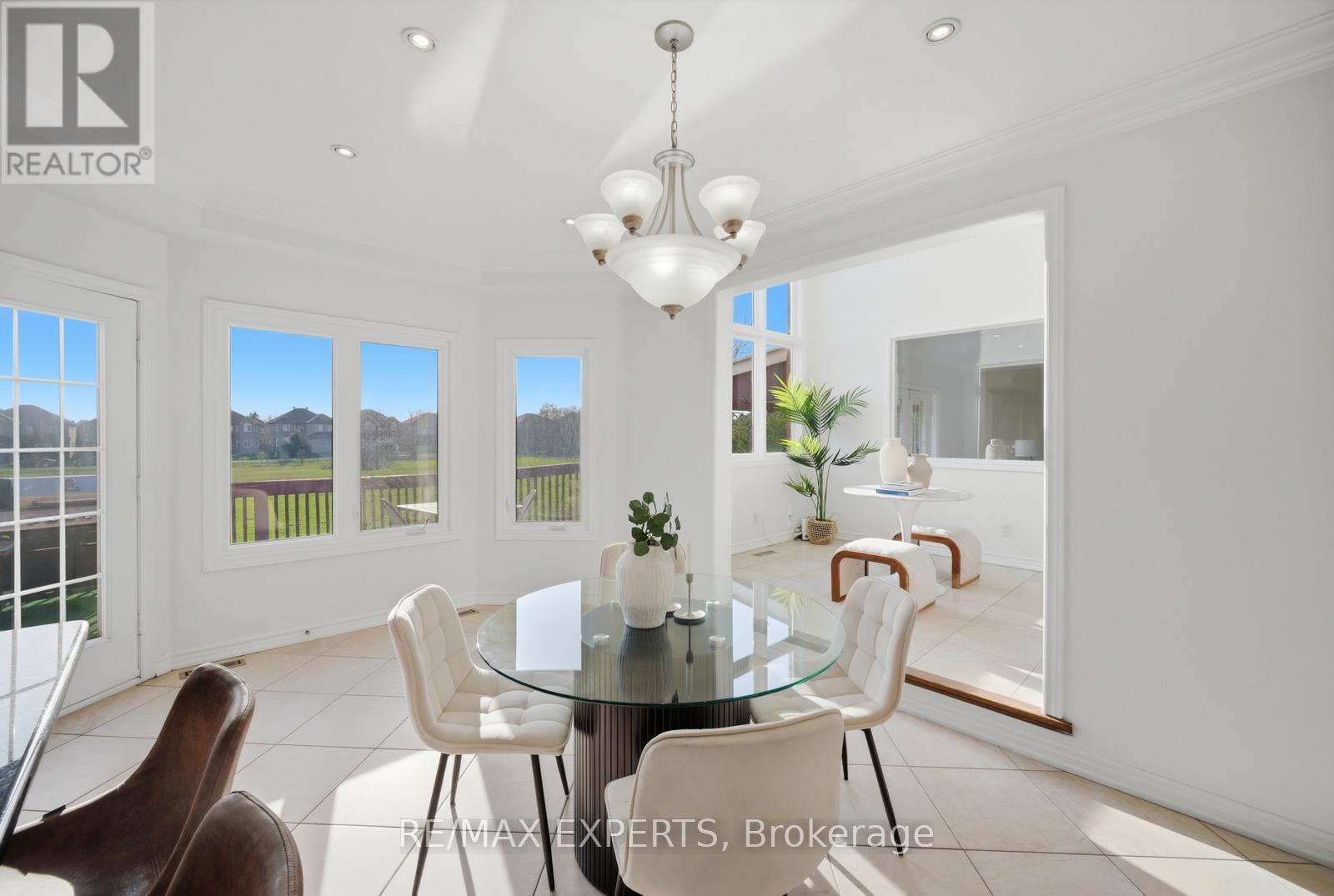 11 Horizon Court, Richmond Hill, Ontario  L4B 3G1 - Photo 22 - N13041606