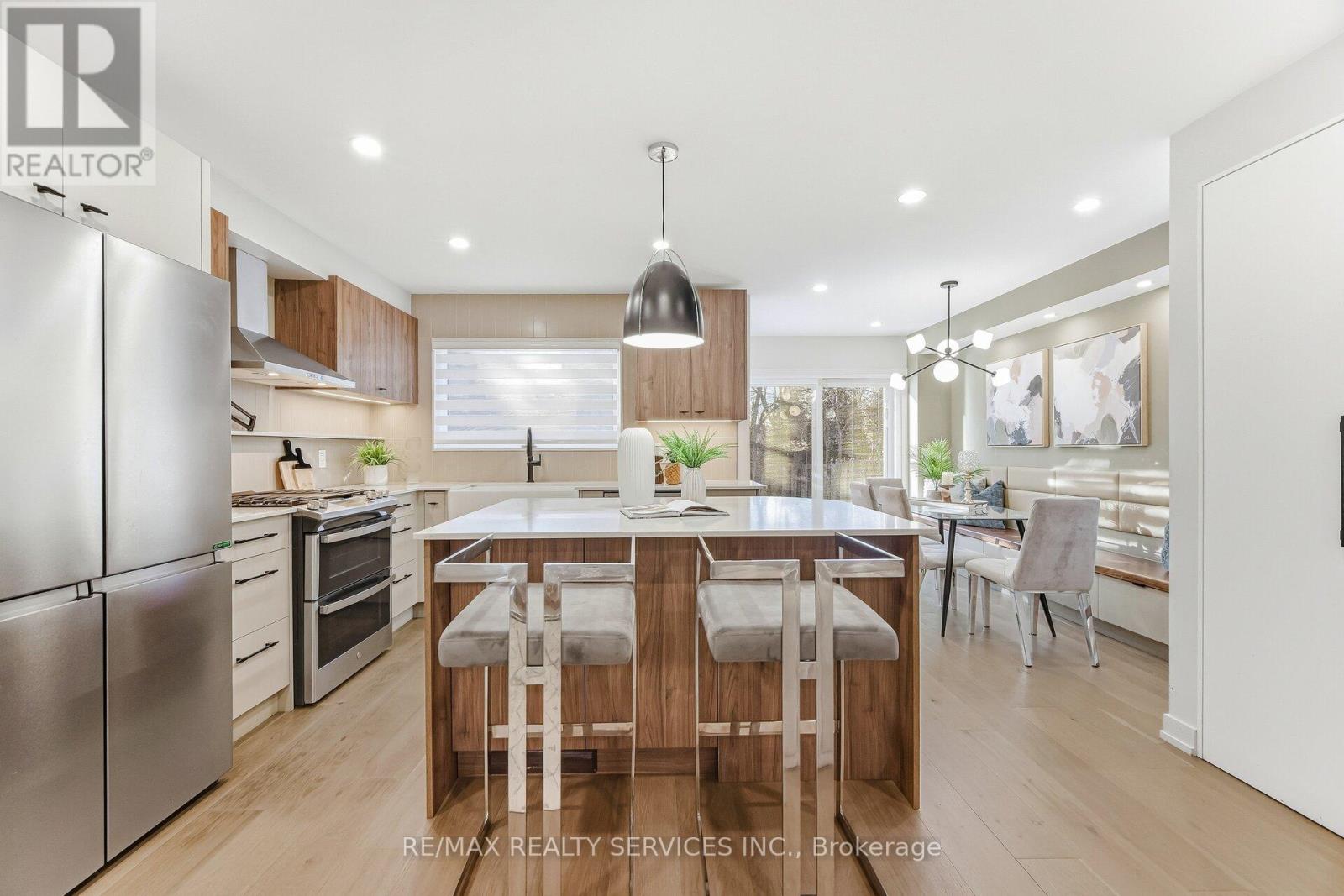 42 Frontier Pt Way, Toronto, Ontario  M1B 4G4 - Photo 13 - E13053520