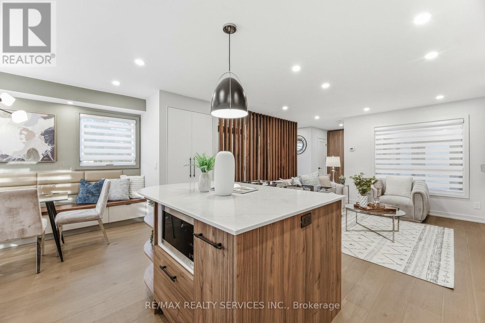 42 Frontier Pt Way, Toronto, Ontario  M1B 4G4 - Photo 18 - E13053520