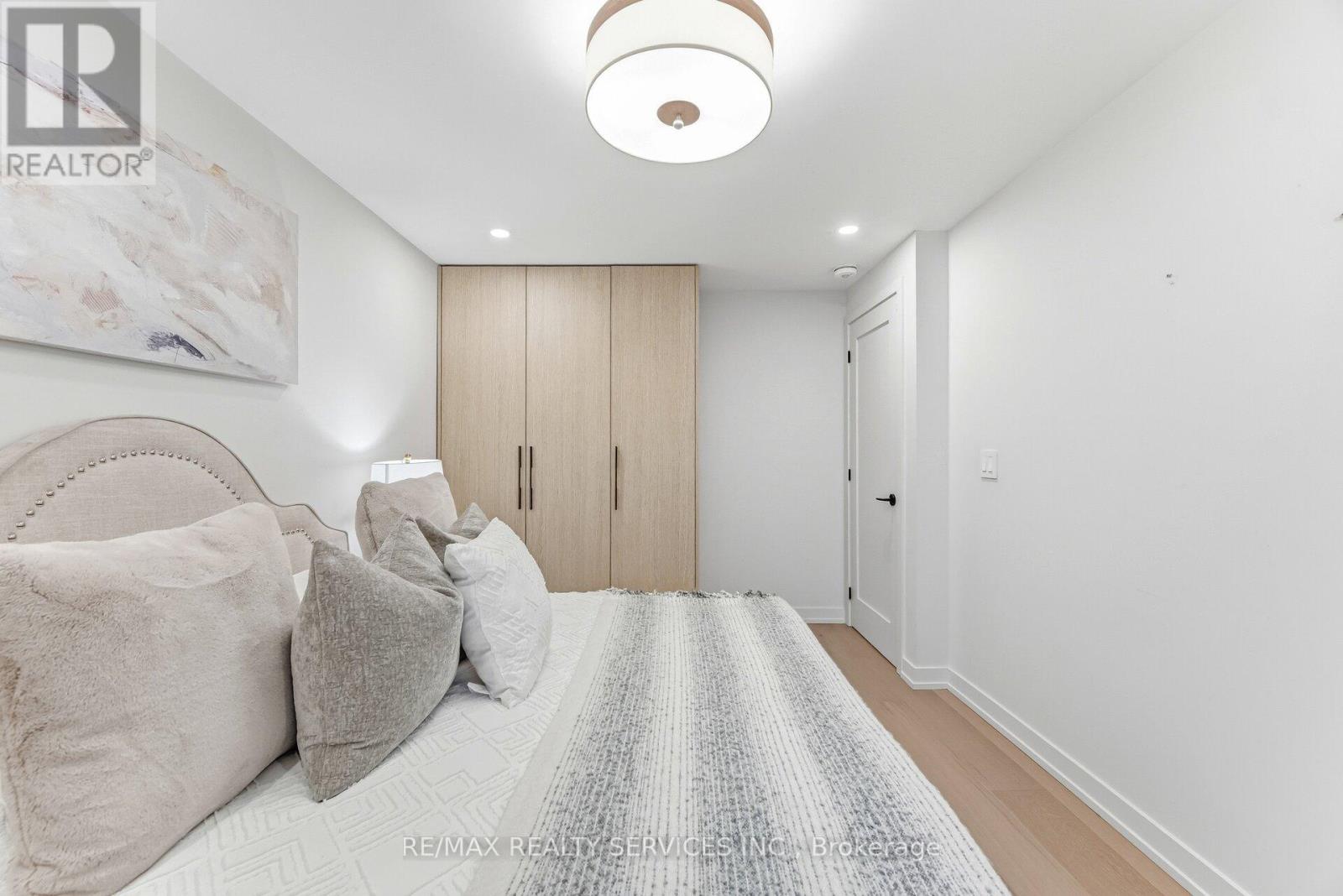 42 Frontier Pt Way, Toronto, Ontario  M1B 4G4 - Photo 36 - E13053520