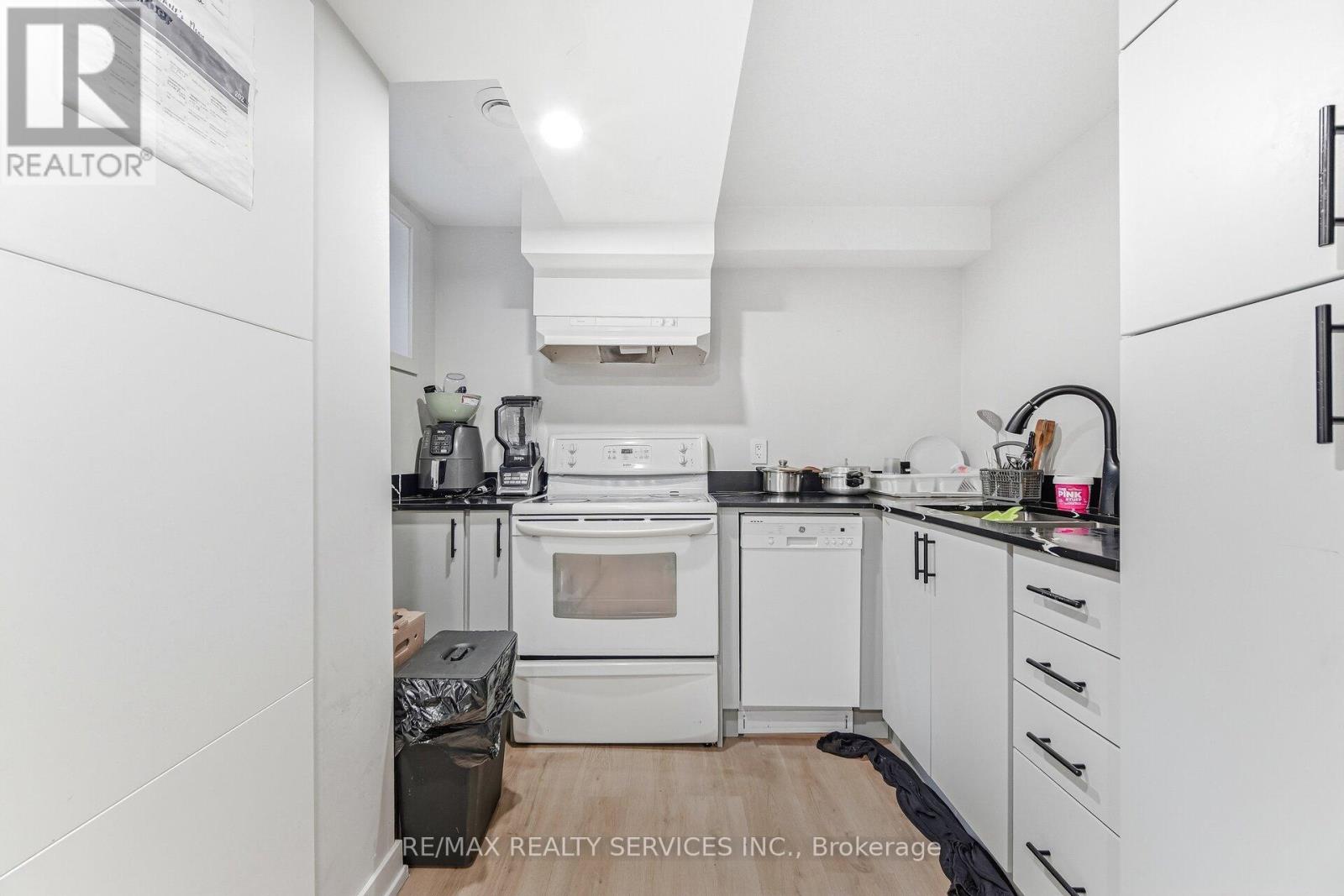 42 Frontier Pt Way, Toronto, Ontario  M1B 4G4 - Photo 43 - E13053520