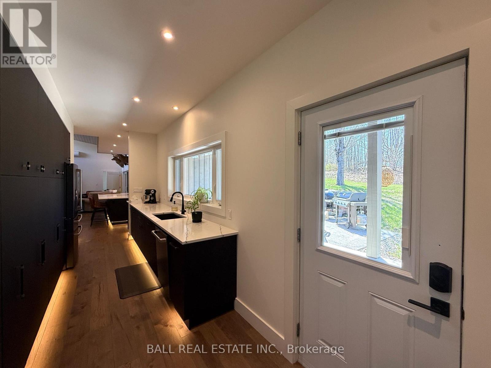 33 Laplantes Road, Trent Lakes, Ontario  K0L 1J0 - Photo 16 - X12904182