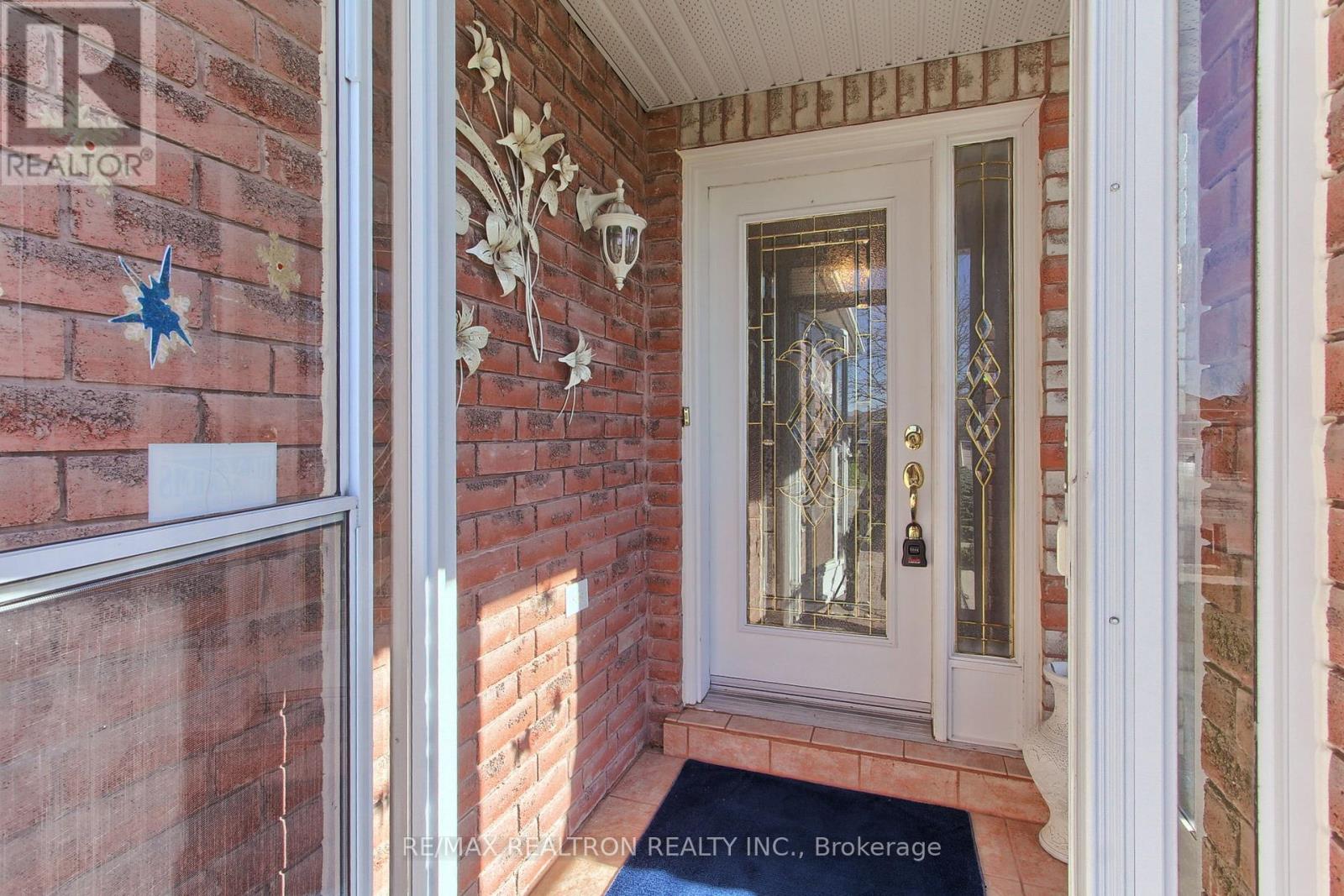 2003 Webster Boulevard N, Innisfil, Ontario  L9S 2A3 - Photo 3 - N13053538