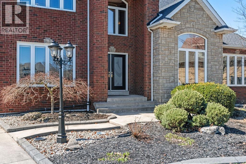 696 George Kennedy Way, Lakeshore, Ontario  N8L 1A3 - Photo 2 - 26006524