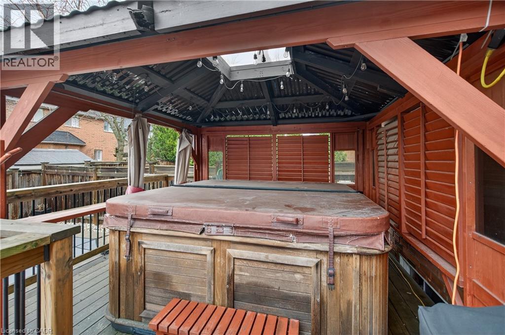 20 Gristmill Place, Hamilton, Ontario  L9G 5C9 - Photo 37 - 40812841