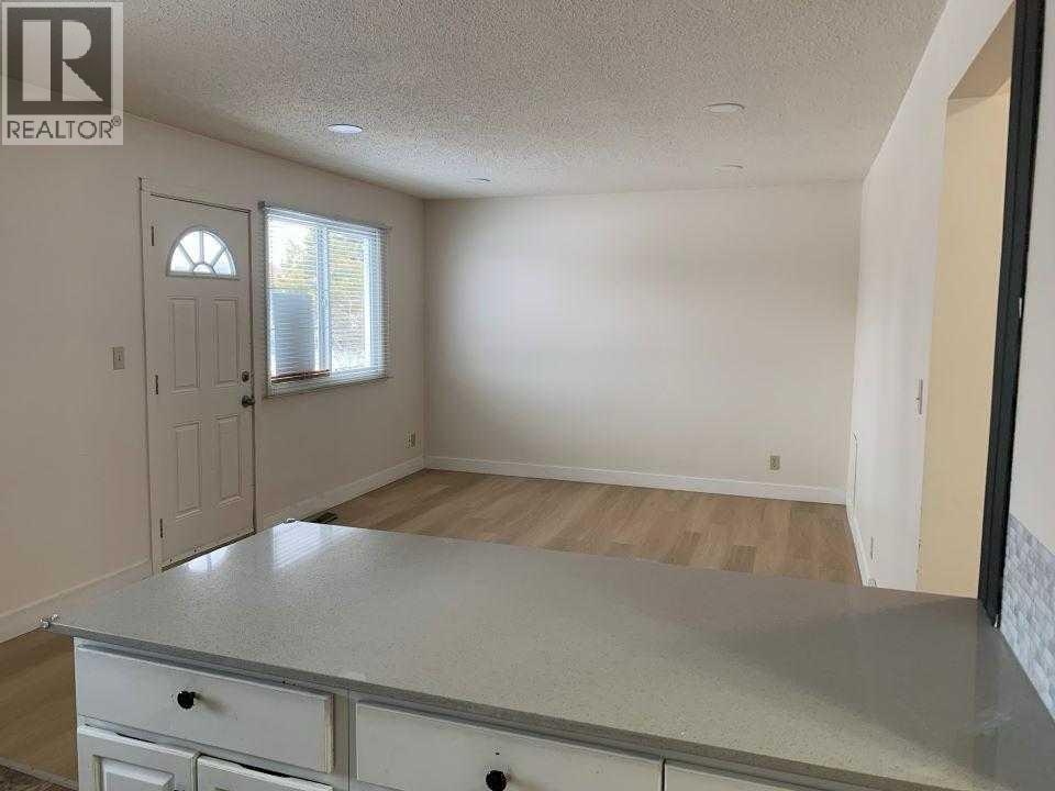 5805 56 Avenue, Red Deer, Alberta  T4N 4P9 - Photo 5 - A2294887