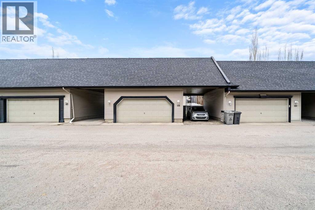 115 Drake Landing Court, Okotoks, Alberta  T1S 2M3 - Photo 41 - A2304652